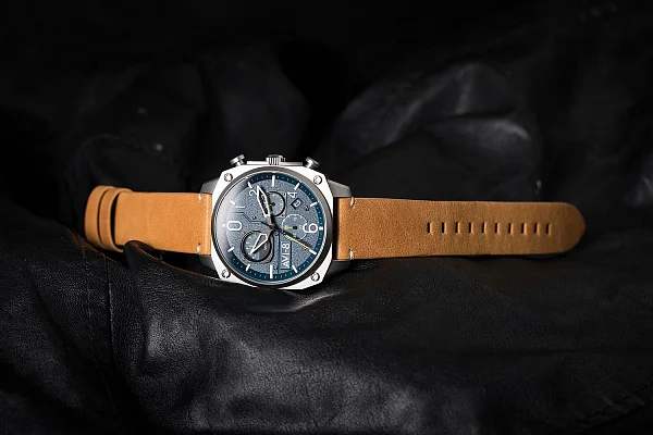 AVI-8 Hawker Hunter Chrono Retrograde AV-4052-07