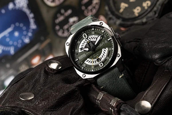AVI-8 Hawker Hunter Day-Date AV-4057-03