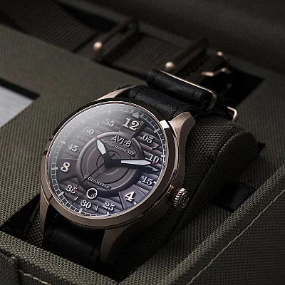 AVI-8 Hawker Hurricane Automatic Limited Edition SET Leather/NATO AV-4046-02