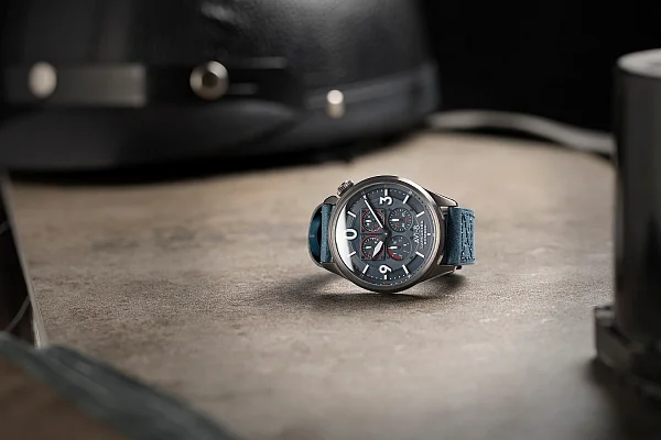 AVI-8 Lancaster Bomber Day-Date GMT AV-4050-06