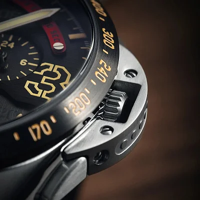AVI-8 P-51 Mustang Blakeslee Chronograph Bronze Oak AV-4077-02