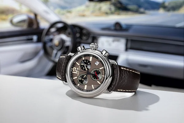 Aerowatch 1942 Chrono Quartz A 79100 AA02