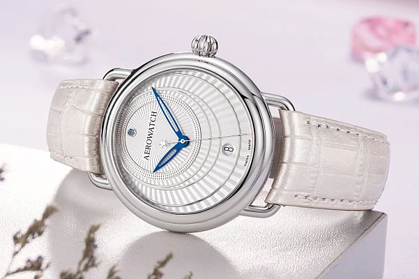Aerowatch 1942 Lady Quartz A 42900 AA24