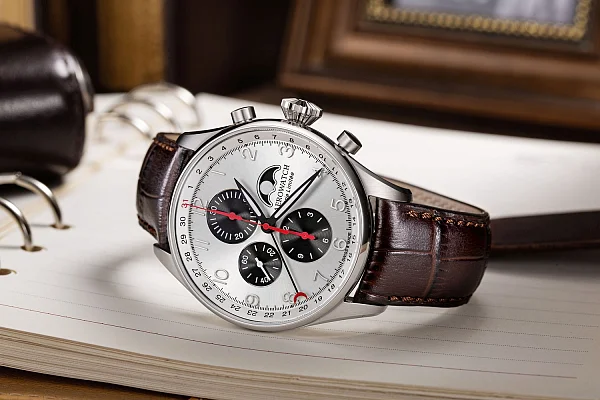 Aerowatch Les Grandes Classiques Automatic Chronograph Moonphase Limited Edition A 69989 AA04