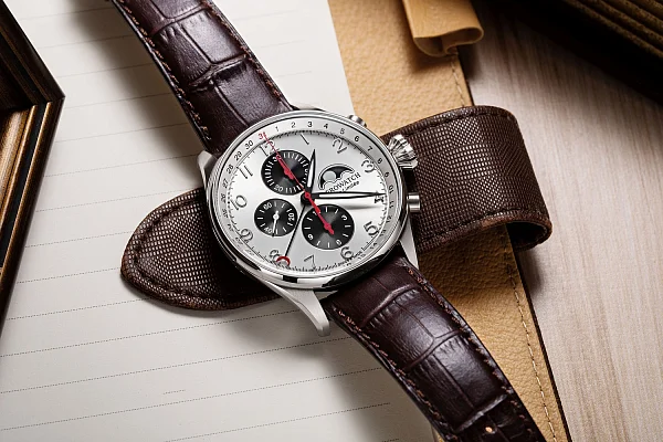 Aerowatch Les Grandes Classiques Automatic Chronograph Moonphase Limited Edition A 69989 AA04