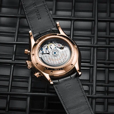 Aerowatch Les Grandes Classiques Gent Pilot Automatic Chronograph Day-Date A 61989 RO09