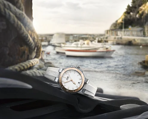 Oris Aquis Lady Date 01 733 7652 4356-07 4 18 31