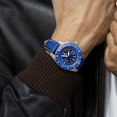 Aviator Airacobra GMT OUTLET V.1.37.0.308.4