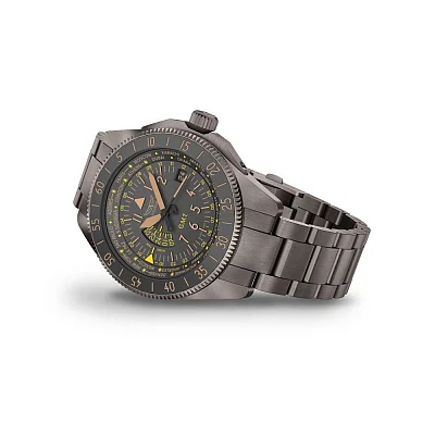 Aviator Airacobra GMT Gunmetal PVD V.1.37.7.305.5
