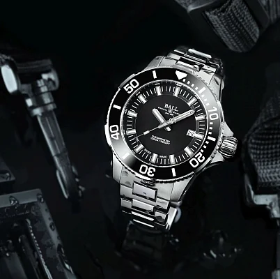 Ball Engineer Hydrocarbon DeepQUEST II Ceramic COSC Chronometer DM3002A-S3CJ-BK