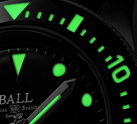 Ball Engineer Hydrocarbon Original COSC Chronometer DM2118B-S2CJ-BK