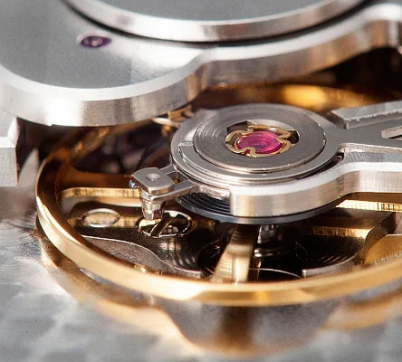 Ball Engineer Manufacture Endurance COSC Chronometer 904L NM9032C-S3CJ-BE