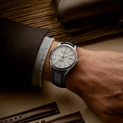 Baume & Mercier Clifton Gent Baumatic Leather Strap White Dial Date COSC Chronometer M0A10518