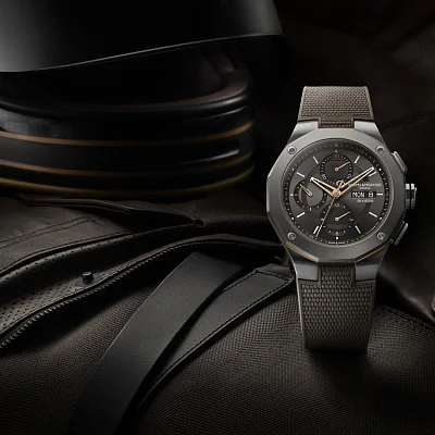 Baume & Mercier Riviera Gent Automatic Chronograph Date Rubber Strap Grey Dial M0A10722