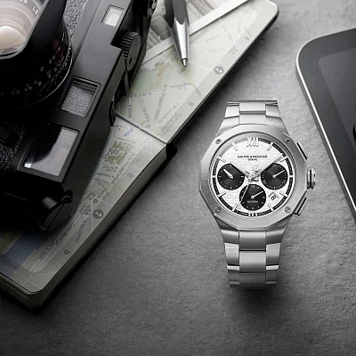 Baume & Mercier Riviera Gent Automatic Chronograph Date Steel Panda Dial M0A10827