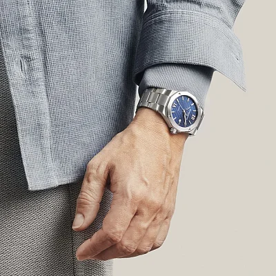 Baume & Mercier Riviera Gent Automatic Date Steel Blue Dial M0A10620