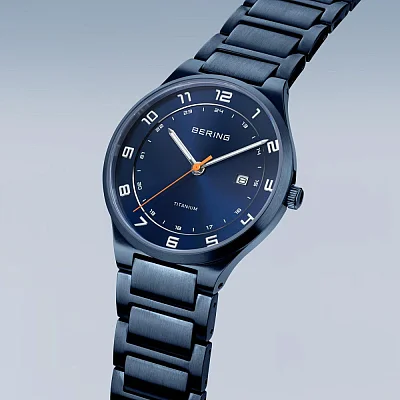 Bering Classic Gent Date Titanium 15139-797