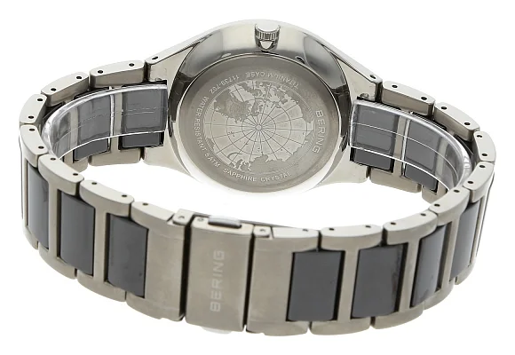 Bering Classic Gent Date Titanium 11739-702
