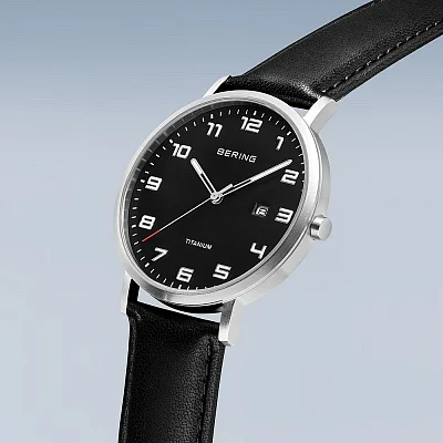 Bering Classic Gent Date Titanium 18640-402