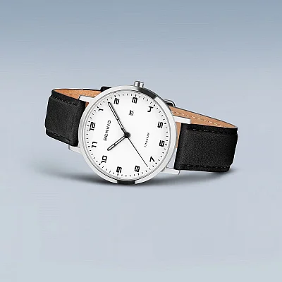 Bering Classic Lady Date Titanium 18634-404