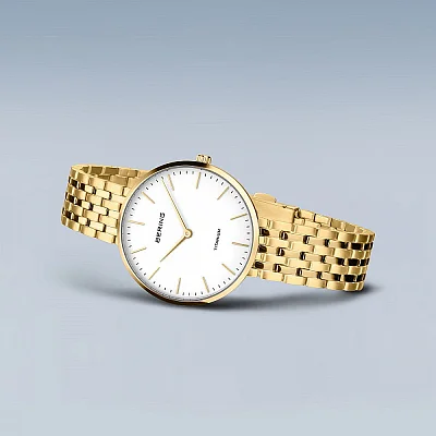 Bering Classic Lady Titanium 19334-334