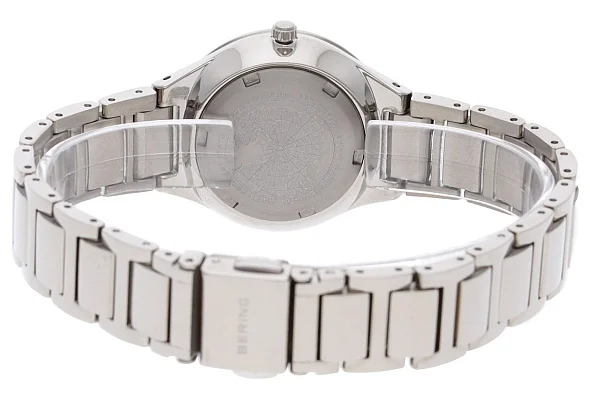Bering Classic Lady Titanium 15630-704