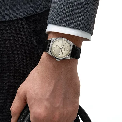 Bulova Styles Automatic Nothing But The Best Frank Sinatra 96B483