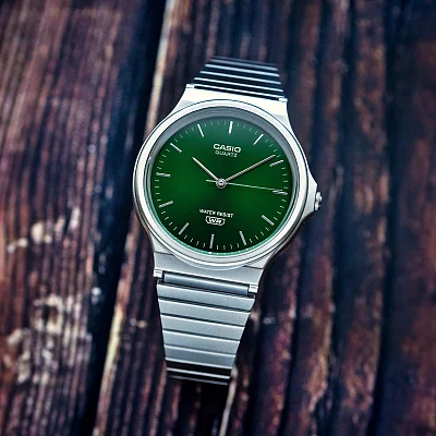 Casio Classic Unisex MQ-24DA-3AEF