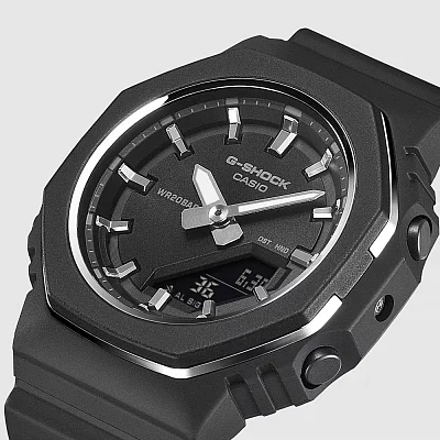 Casio G-Shock Mini GMA-P2110-1AER