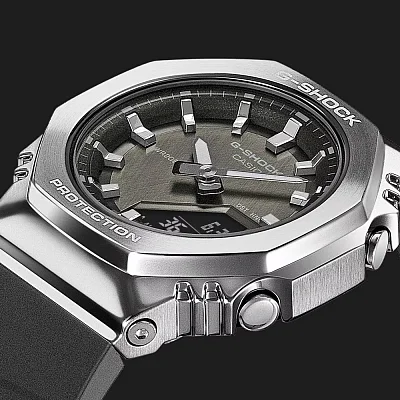 Casio G-Shock Mini Analog-Digital Women GM-S2110-1A7ER