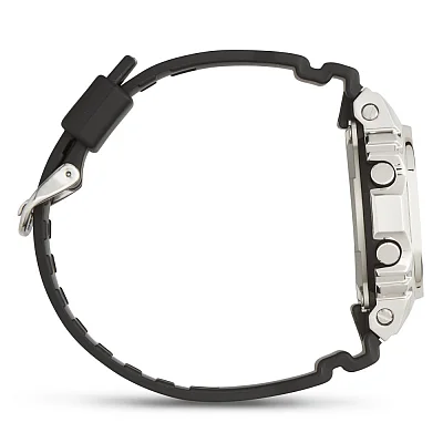 Casio G-Shock Steel GM-5600-1ER