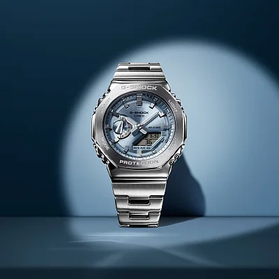 Casio G-Shock Steel Analog-Digital Metal-Covered GM-2110D-2AER
