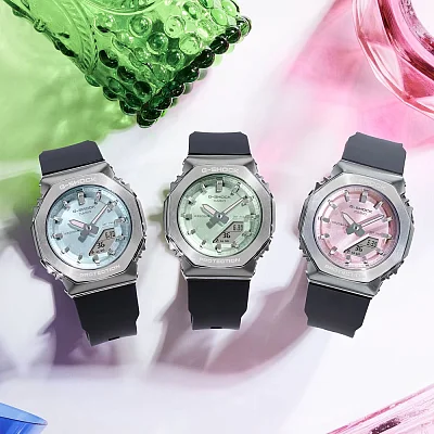 Casio G-Shock Steel Lady Analog-Digital Metal-Covered Pink GM-S2110-4AER
