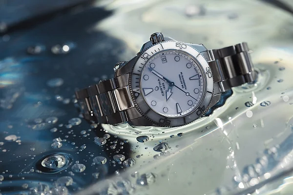 Certina DS Action Diver Lady 34mm Ceramic Powermatic 80 C032.007.11.011.00
