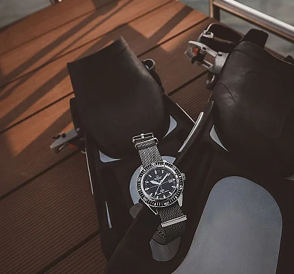 Certina DS Super PH500M Powermatic 80 Black Diver C037.407.18.050.00