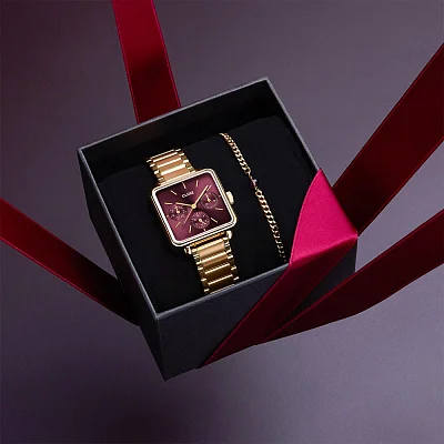 Cluse La Tetragone Multifunction Dark Cherry Dial and Bead Bracelet Set CG13801
