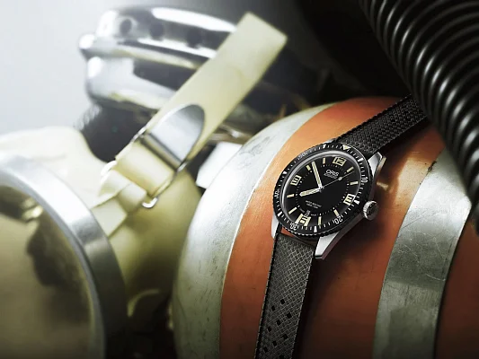 Oris Divers Sixty-Five 01 733 7707 4064-07 4 20 18