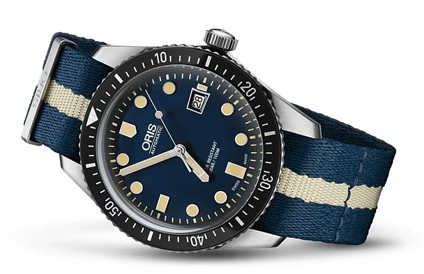 Oris Divers Sixty-Five NATO 01 733 7720 4055-07 5 21 29FC