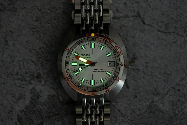 Doxa SUB 200T Searambler Diver Sunray Dial 804.10.021.10