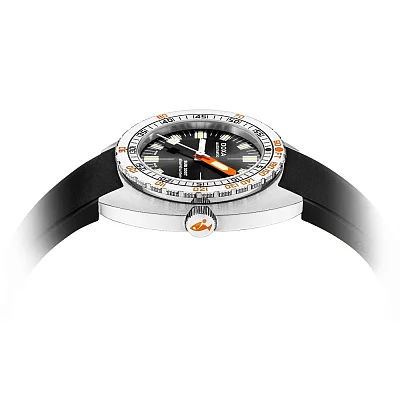 Doxa SUB 200T Sharkhunter Diver Sunray Dial 804.10.101S.20