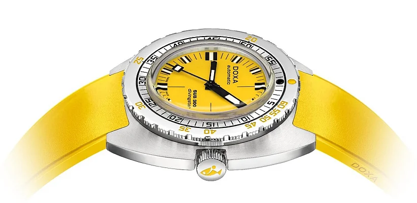 Doxa SUB 300 Divingstar Diver COSC Chronometer 821.10.361.31