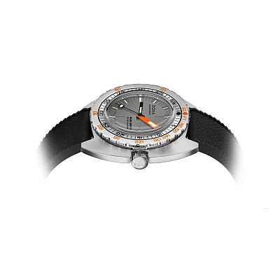 Doxa SUB 300 Ti5 Clive Cussler 823.50.121.20-SE14