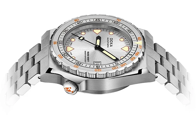 Doxa SUB 600T Searambler Diver 862.10.021.10