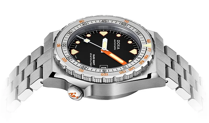 Doxa SUB 600T Sharkhunter Diver 862.10.101.10