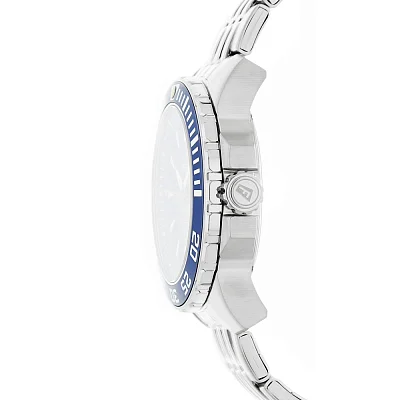 Festina Professional Diver Day-Date Sapphire F20661/1