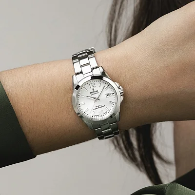 Festina Swiss Made Woman Sapphire F20049/1