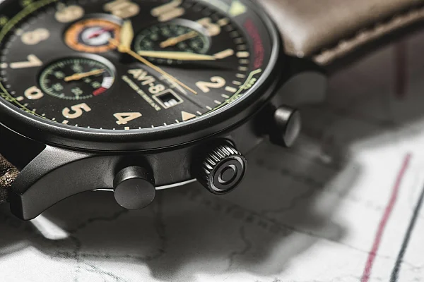 AVI-8 Hawker Hurricane Chrono AV-4011-0E