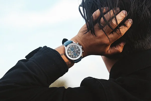 AVI-8 Hawker Hurricane Chrono AV-4011-0F