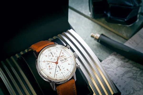 Iron Annie Bauhaus Automatic Chrono Valjoux IA-5018-4
