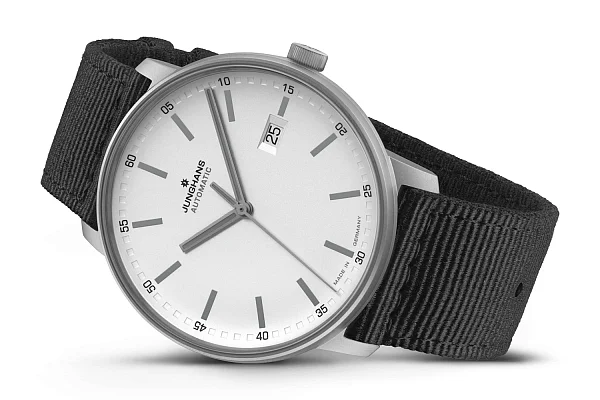 Junghans Form A Titan Automatic 27/2000.00